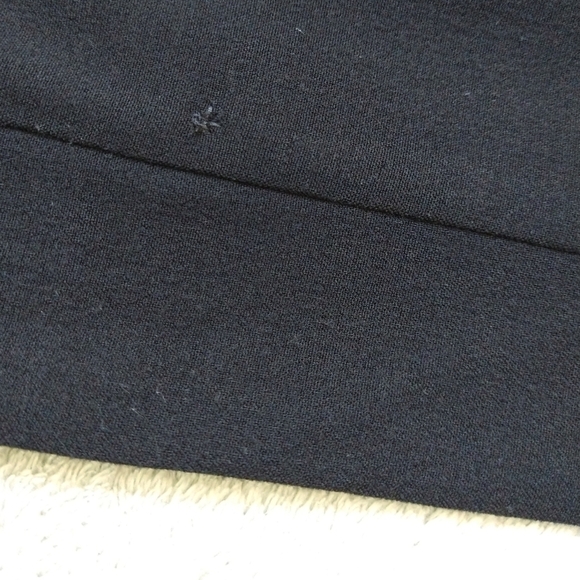 Chico's Black Snap Jacket 4 Pockets Stand Collar Classic Lightweight Minimalist - Picture 9 of 9